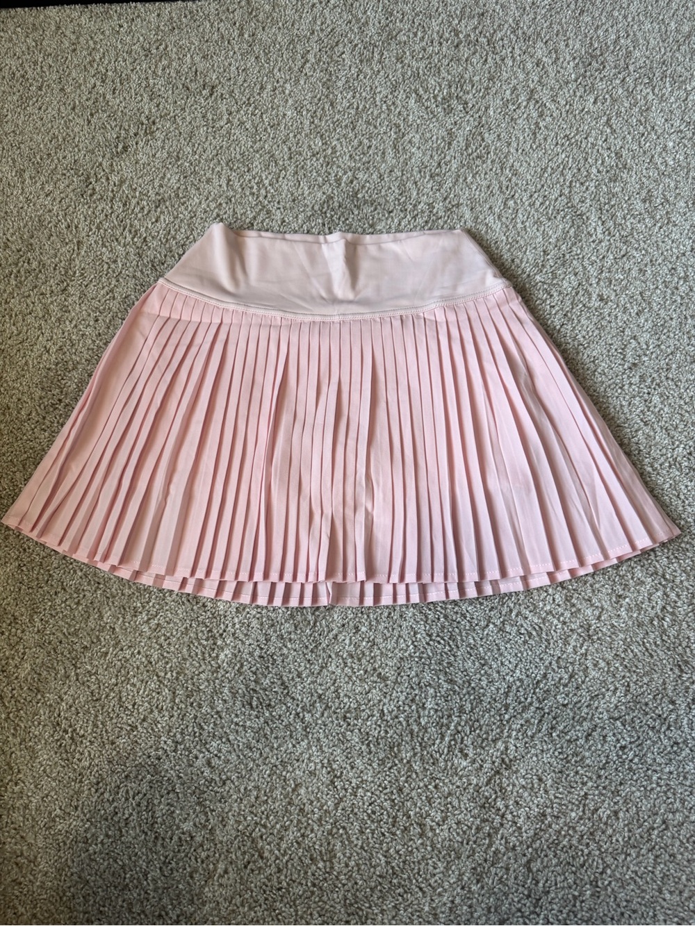 ALO Yoga Pleated Mini Skirt in Soft Pink